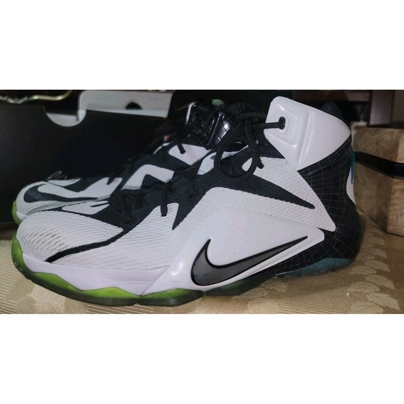 LeBron 12 'All Star' - Picture 10 of 16